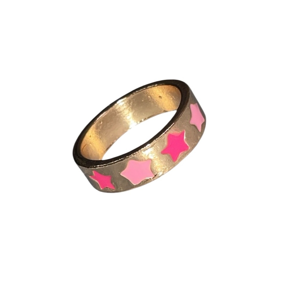 Gold Tone Pink Star Enamel Band Ring
